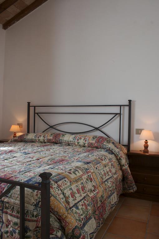Agriturismo Collepina Amelia Pokoj fotografie